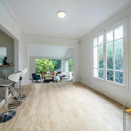 Holiday home Le Ministere De La Paix - 15min To Gare Du Nord *