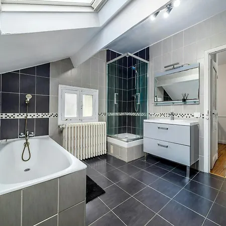 Le Ministere De La Paix - 15min To Gare Du Nord Holiday home Soisy-sous-Montmorency